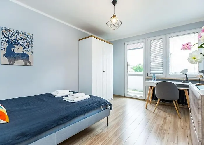 Serene Apartment In The City Center - By Upstairs