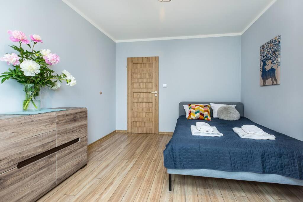 Serene In The Center - By Upstairs Apartament *